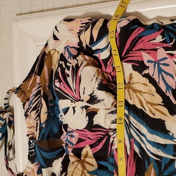 Kona Sol Floral print one piece swimsuit size Large - Picture 8 of 10